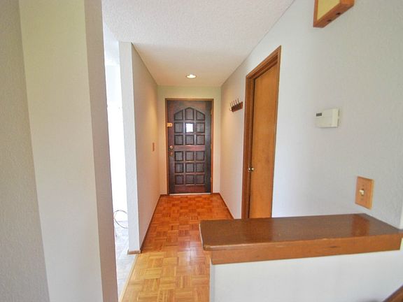 2nd image of 1152 N Vassault St