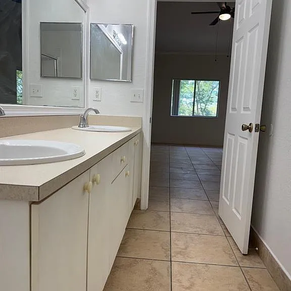 2941 Riverside Dr #303 — Photo 14