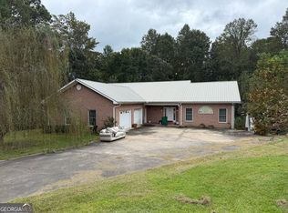 424 Lawhouse Rd, Toccoa, GA 30577