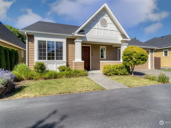758 SE Goldeneye Drive, College Place, WA 99324