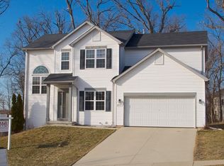 5106 Crescent Oaks Dr, Madison, WI 53704