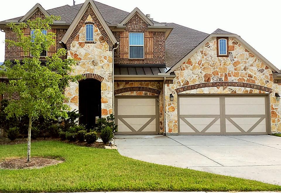 1st image of 26008 Kingshill Dr