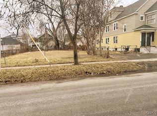 224 W Yates St #29, East Syracuse, NY 13057