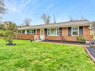 5237 Cave Spring Ln, Roanoke, VA 24018