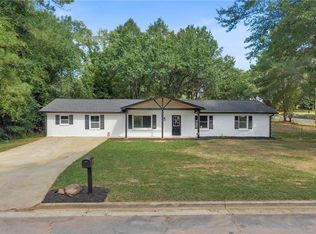 3800 Skidmore Dr, Decatur, GA 30034