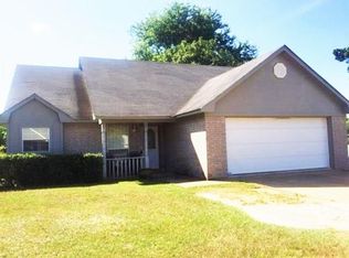 108 Tower Ln, Naples, TX 75568