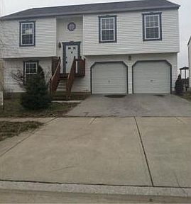 2nd image of 14 Danielson Cir