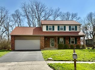 2351 Clover Blossom Ct, Grove City, OH
