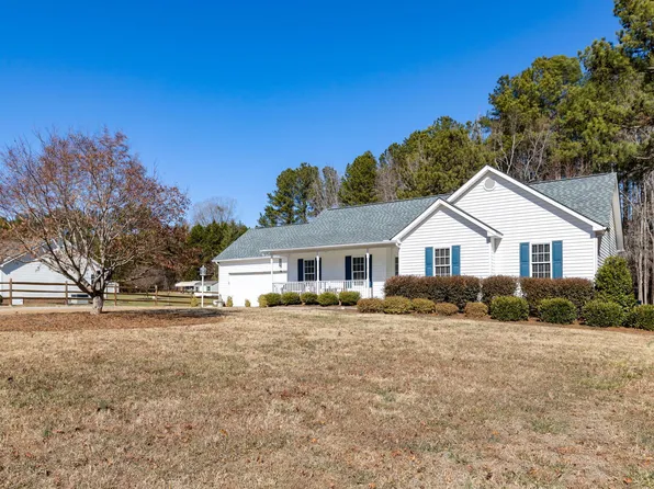 1157 Franklin Ln, Henderson, NC 27537