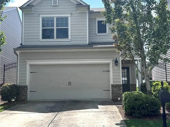 76 Greenfield Dr, Dawsonville, GA 30534