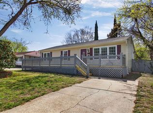 504 Tetra Ct, Hampton, VA 23669