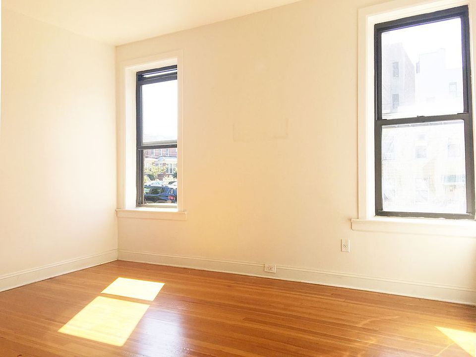 1st image of 4515 50th Ave APT A1