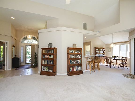 4th image of 1702 Silver Linden Ct