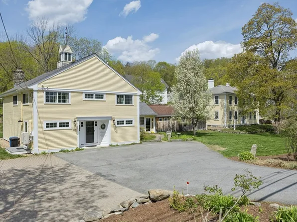 100 Main St, Ashburnham, MA 01430