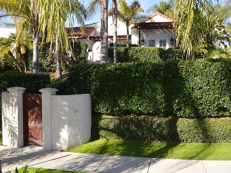 1203 S Rimpau Blvd — Photo 124