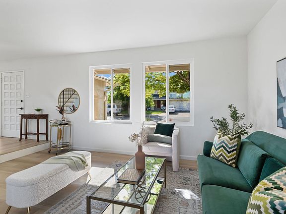 4th image of 1578 Mosswood Drive