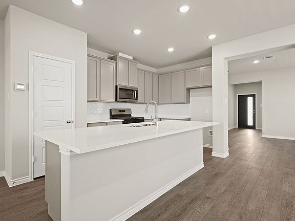 5th image of 6944 Night Owl Ln