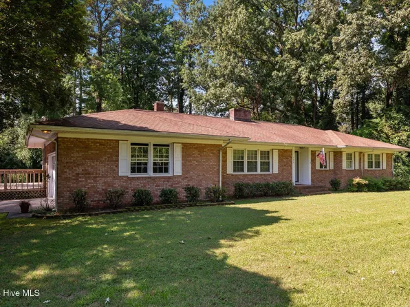 300 W Dawson Street, Grifton, NC 28530