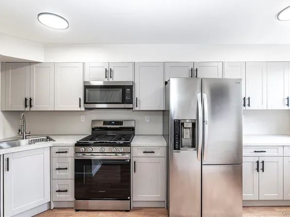 126 N Route 303 #2, Congers, NY 10920
