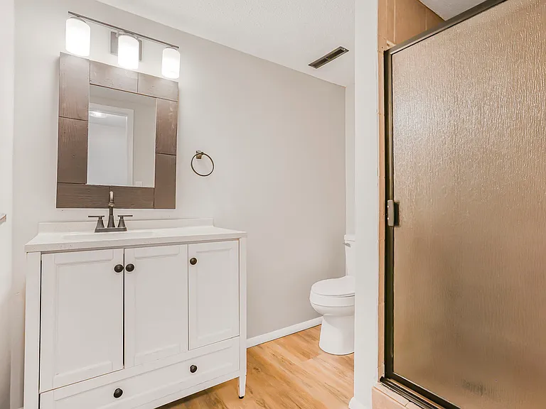 552 Allview Ct — Photo 34