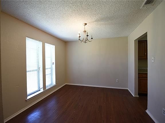 3rd image of 7741 Los Gatos Dr