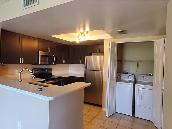 4th image of 4195 N Haverhill Rd APT 306