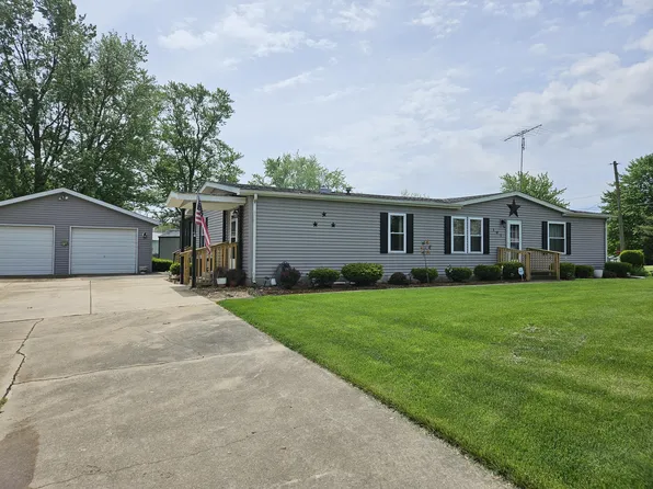 102 E Hopper St, Hanna, IN 46340