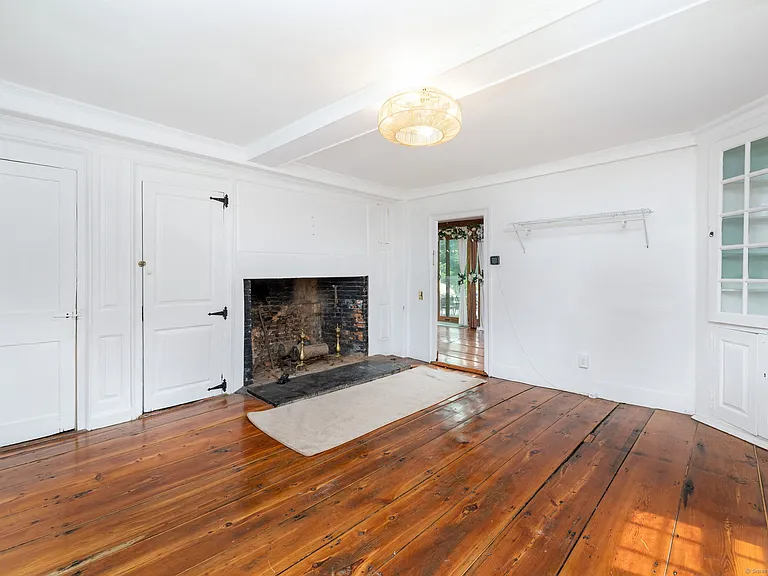 538 Main St — Photo 25