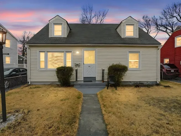 52 Haumont Ter, Springfield, MA 01104