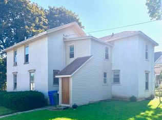 422 N Church St, Watertown, WI 53098