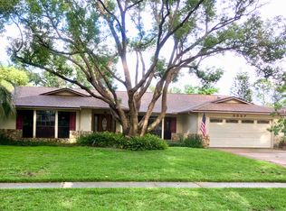 3827 Orange Lake Dr, Orlando, FL 32817
