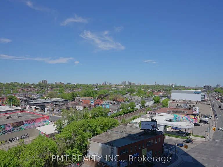 1185 Dupont St #719 — Photo 31
