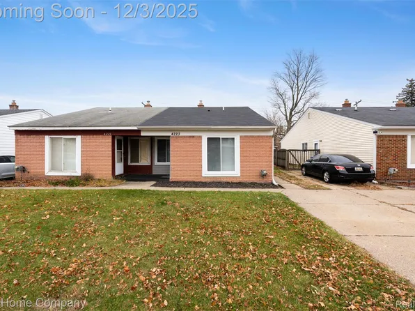 4223 Venoy Rd, Wayne, MI 48184