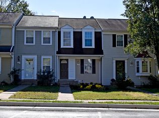 4 Mercer Ct, Sterling, VA 20165