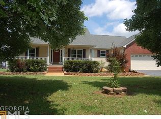 1035 Colvin Dr, Locust Grove, GA 30248