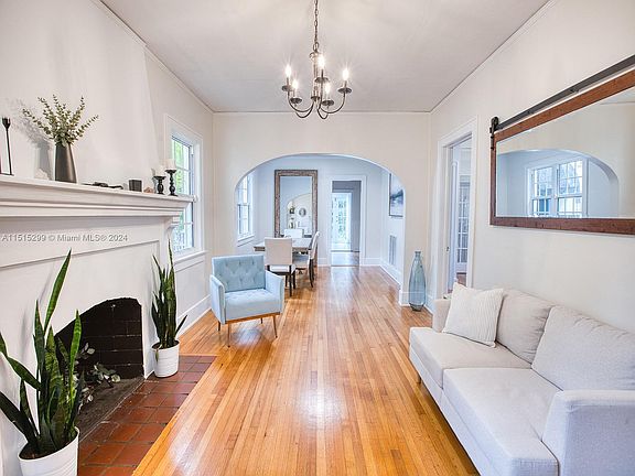 3rd image of 1209 Ferdinand St