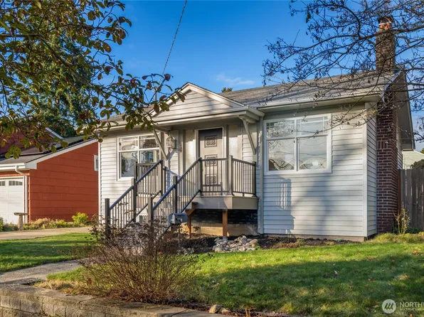 630 NW 82nd Street, Seattle, WA 98117