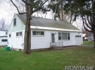 7684 Kriswood Dr, Rome, NY 13440