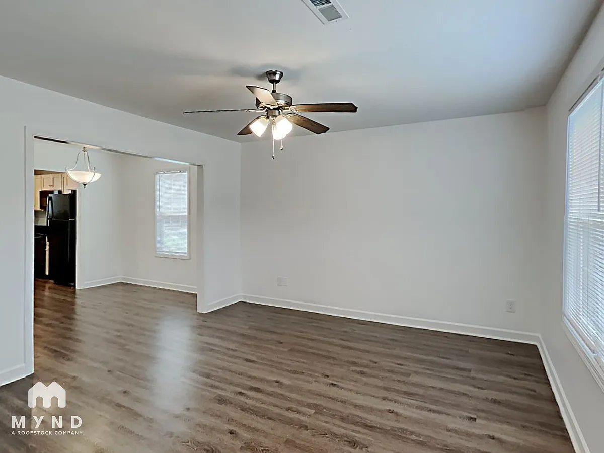 Building Photo - 331 Kimball St #331