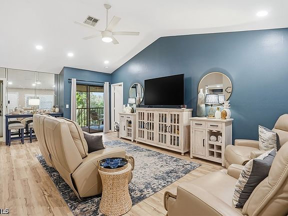 3rd image of 13264 White Marsh Ln #3333