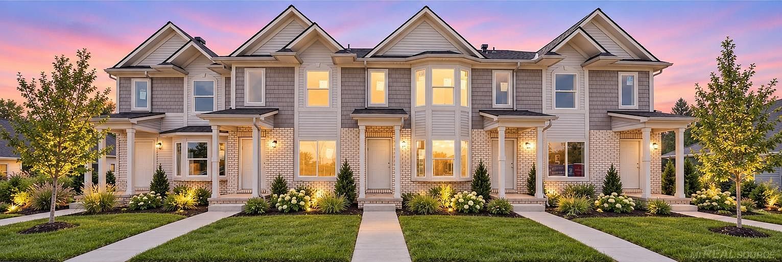35308 Brittany Dr #119, New Baltimore, MI 48047
