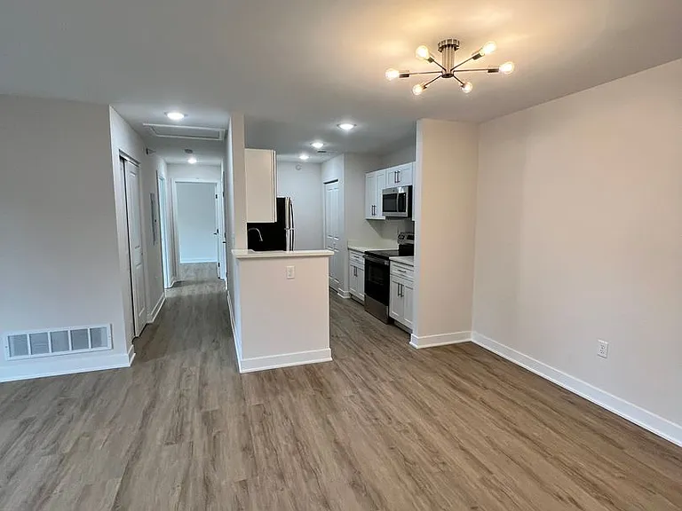 4238 Kugler Mill Rd — Photo 15