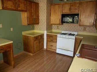 4th image of 31168 Valley Oak Dr