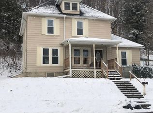 74 Elm St, Camillus, NY 13031