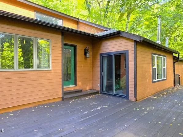 289 County Route 4, Prattsville, NY 12468