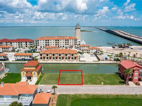 714 Kings Point Hbr, Corpus Christi, TX 78402