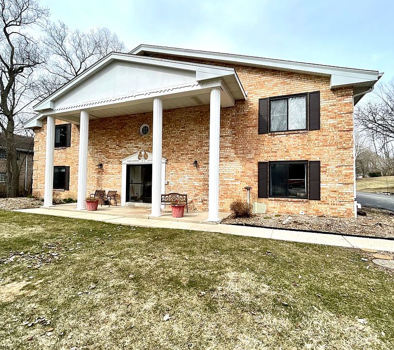 1st image of 11060 W Janesville Rd APT 15