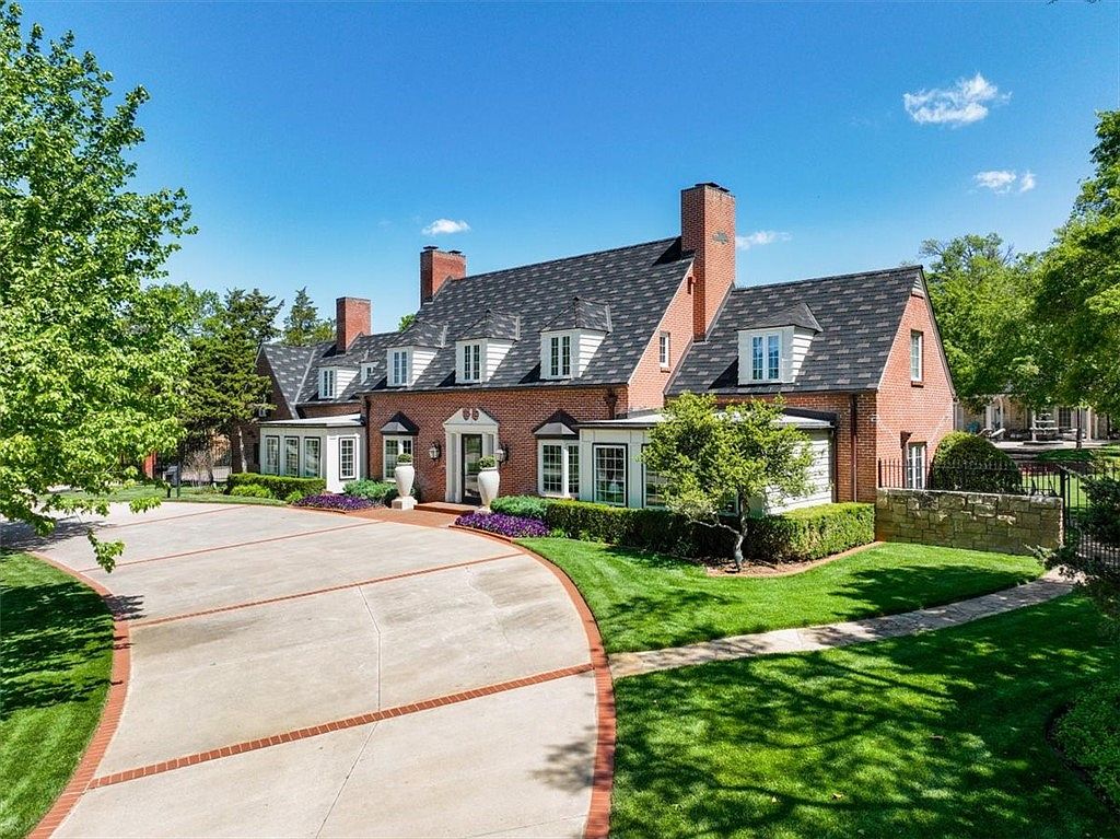 6713 NW Grand Blvd, Nichols Hills, OK 73116 Zillow