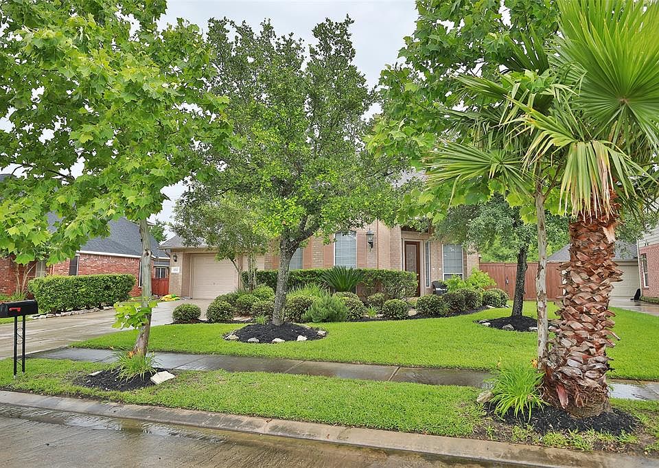 2nd image of 6522 Pinewood Trace Ln