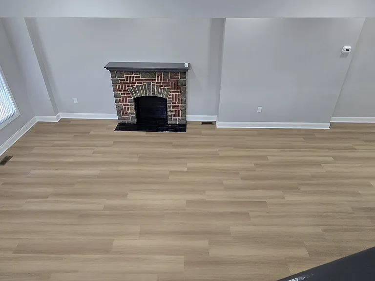 2513 Reisterstown Rd — Photo 6